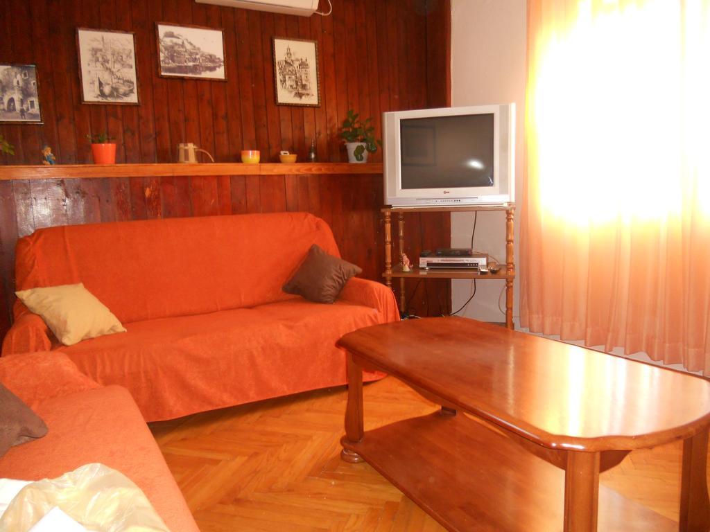 Apartment Guste Шибеник Номер фото